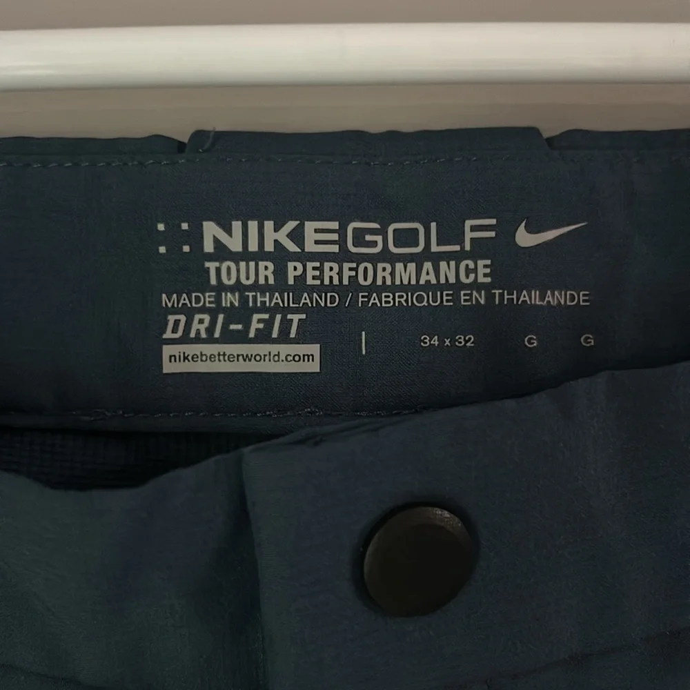 NIKE GOLF TOUR PERFORMANCE Men’s Teal Dri-Fit Tee Pocket Pants